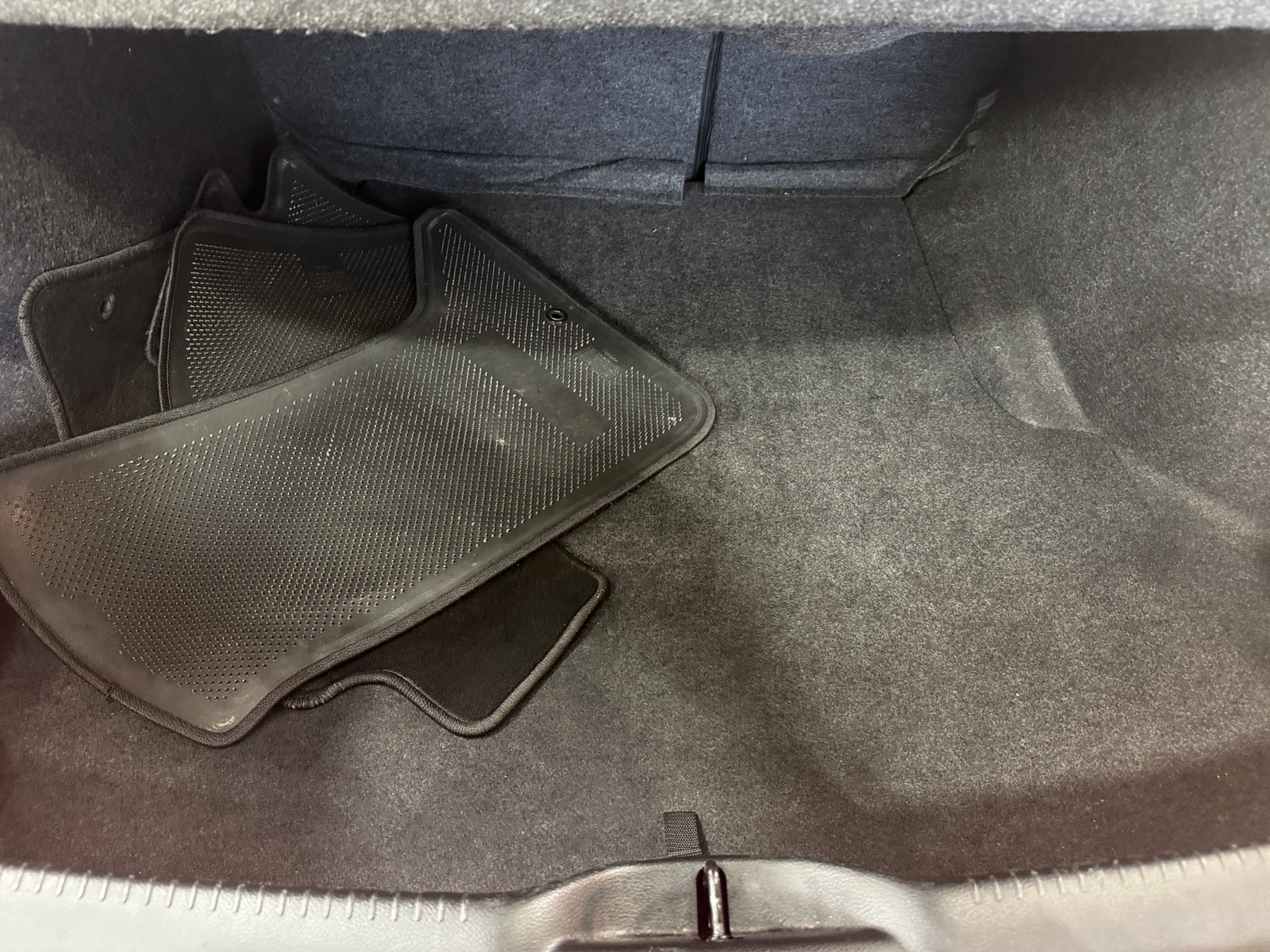 Thumbnail: 2018 Chrysler 300 - 6