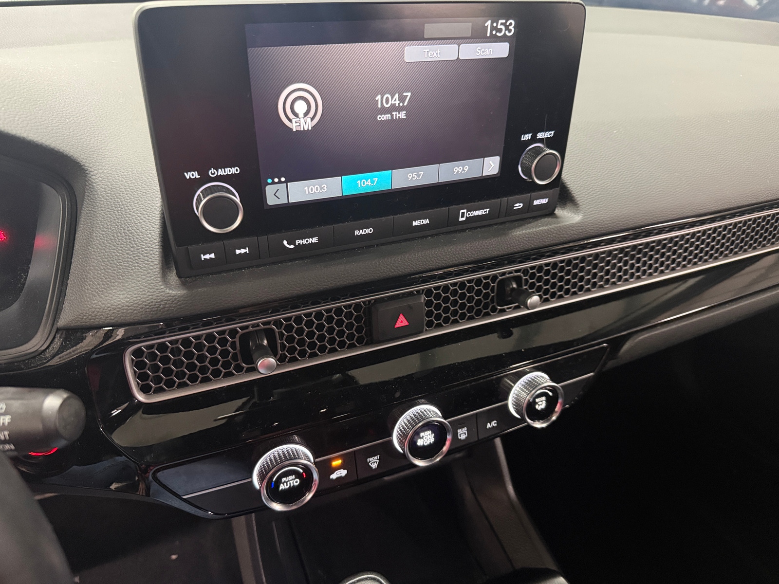 Thumbnail: 2024 Honda Civic - 4