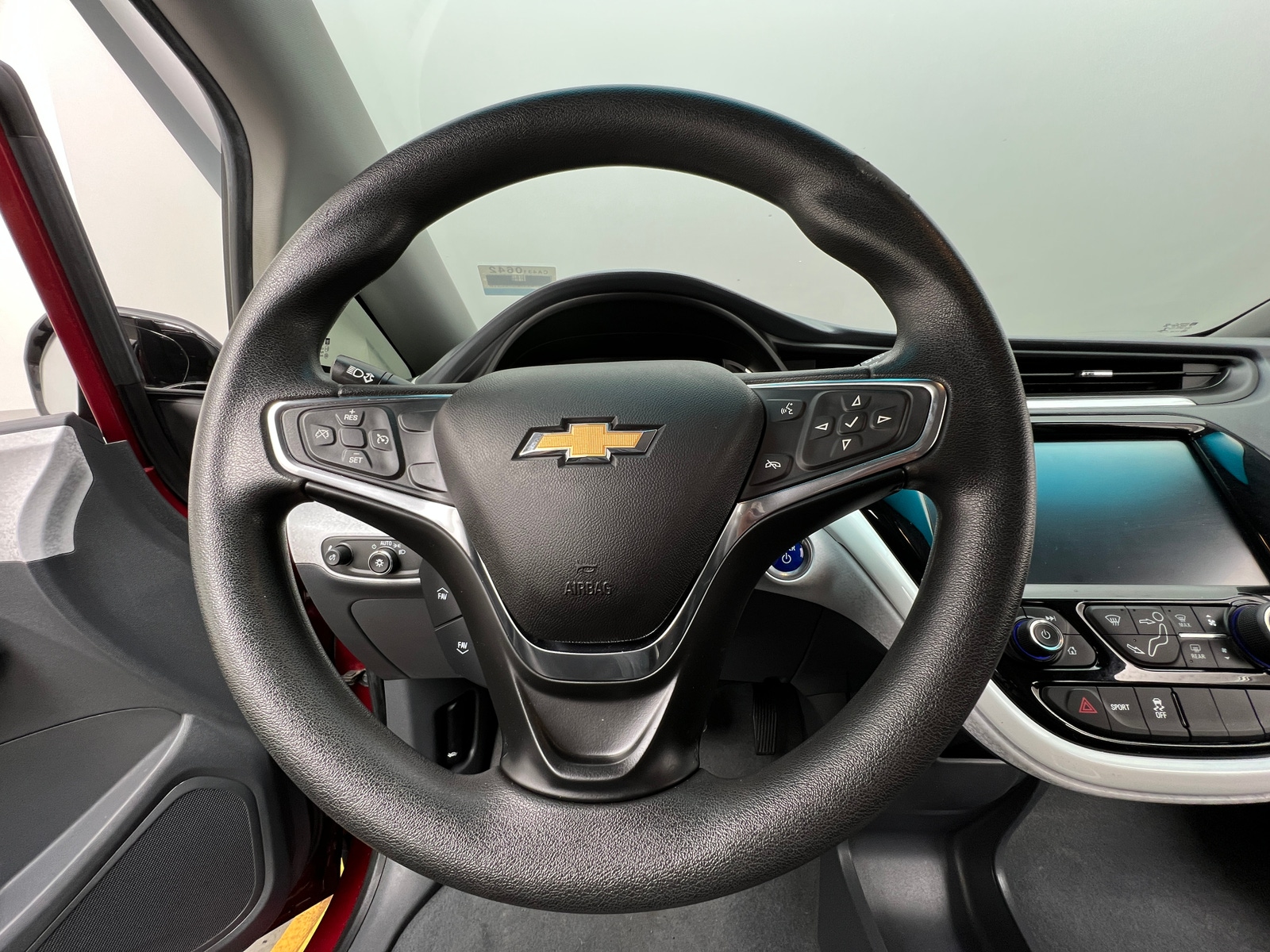 Thumbnail: 2019 Chevrolet Bolt EV - 5