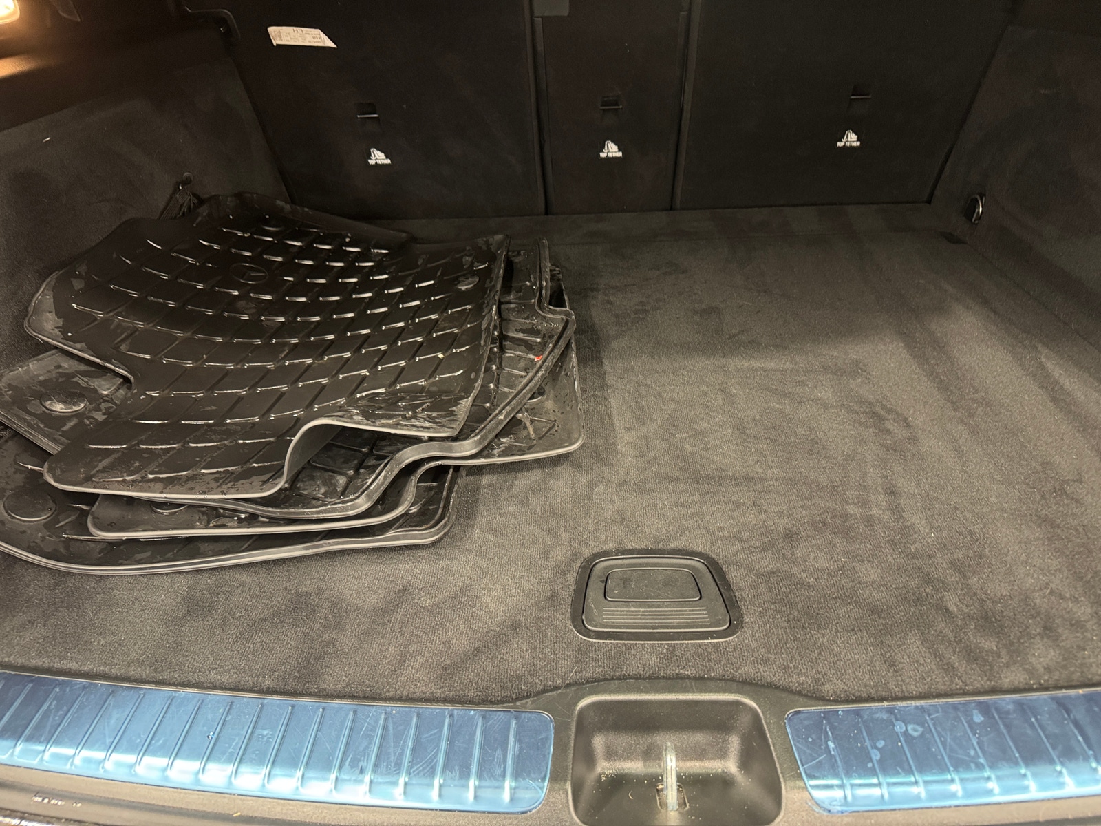 Thumbnail: 2025 Mercedes-Benz GLE - 6