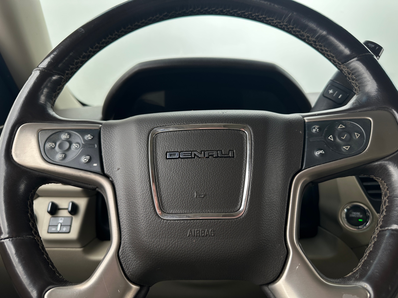 Thumbnail: 2020 GMC Yukon - 4