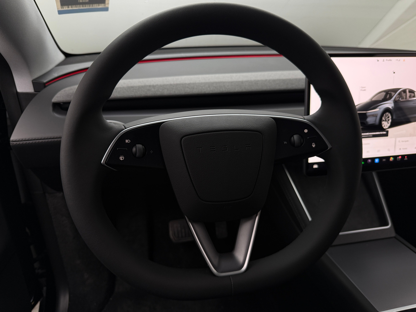 Thumbnail: 2026 Tesla Model Y - 3