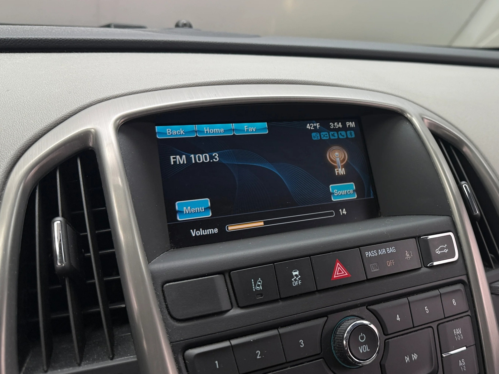 Thumbnail: 2015 Buick Verano - 4