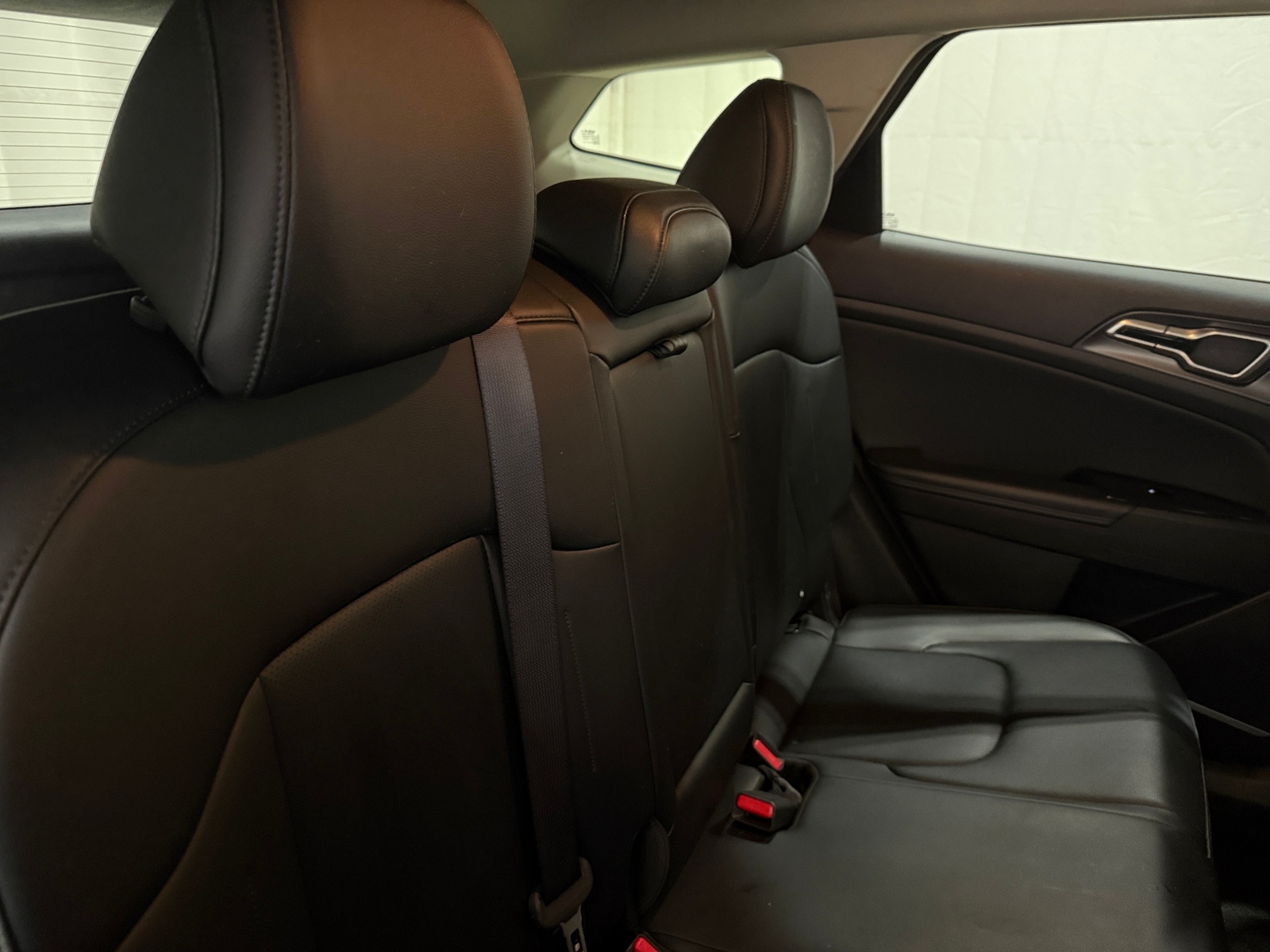 Thumbnail: 2023 Kia Sportage - 5