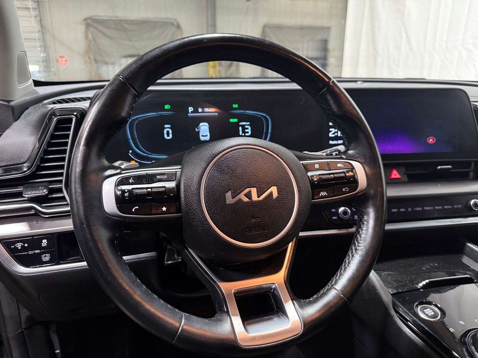 Thumbnail: 2023 Kia Sportage - 4