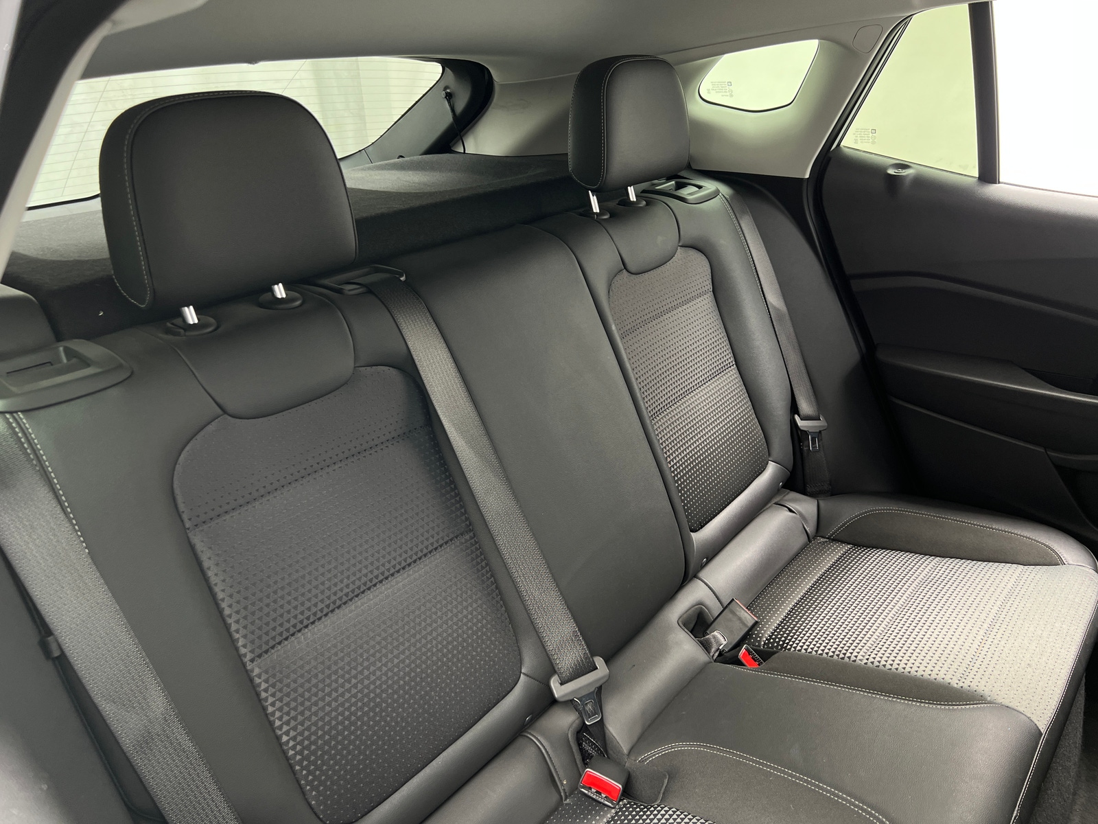 Thumbnail: 2025 Chevrolet Trax - 6