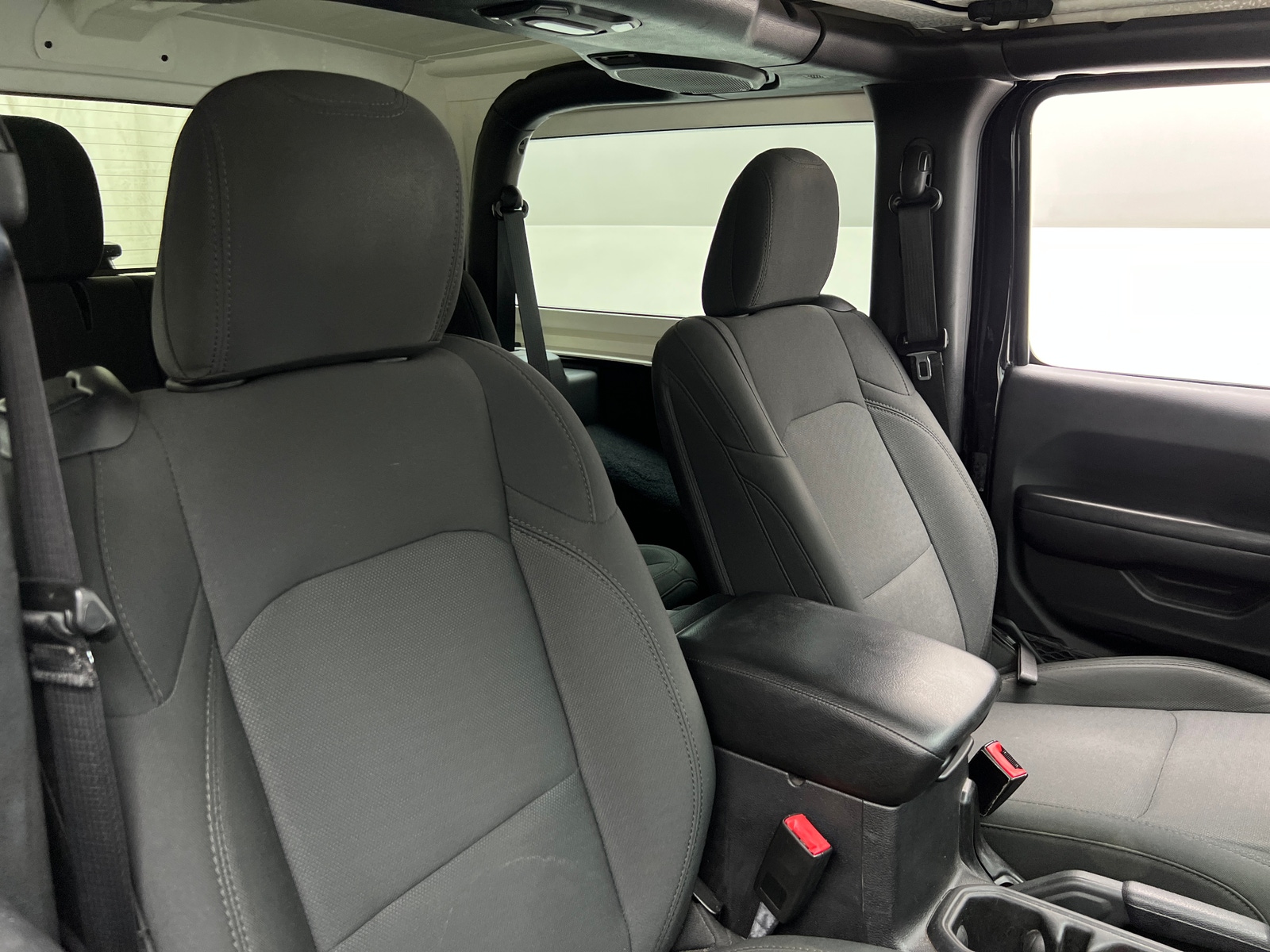 Thumbnail: 2019 Jeep Wrangler - 2