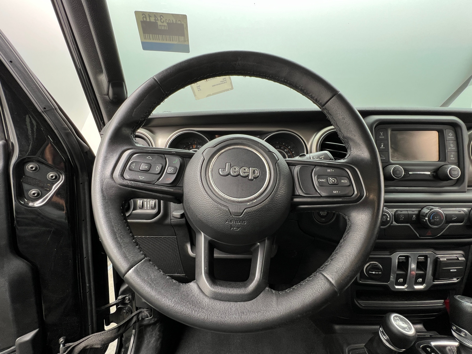 Thumbnail: 2019 Jeep Wrangler - 5