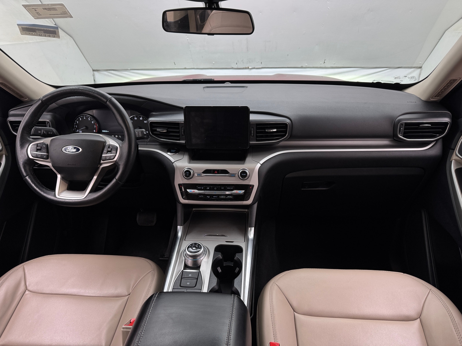 Thumbnail: 2022 Ford Explorer - 3