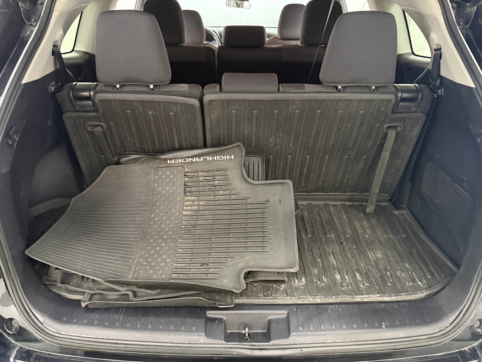 Thumbnail: 2020 Toyota Highlander - 7