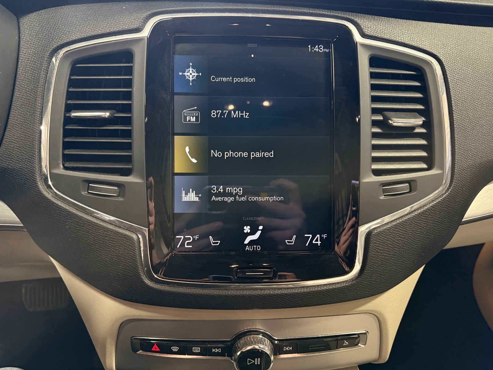 Thumbnail: 2018 Volvo XC90 - 3