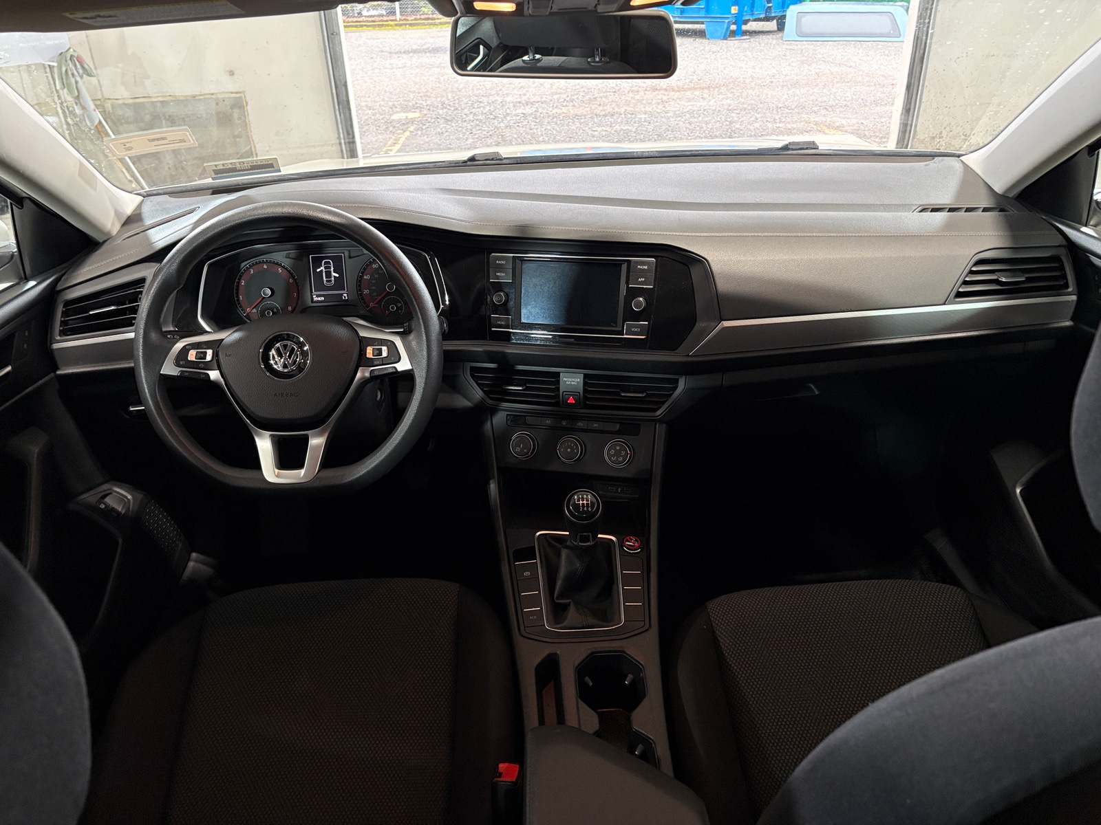 Thumbnail: 2021 Volkswagen Jetta - 3