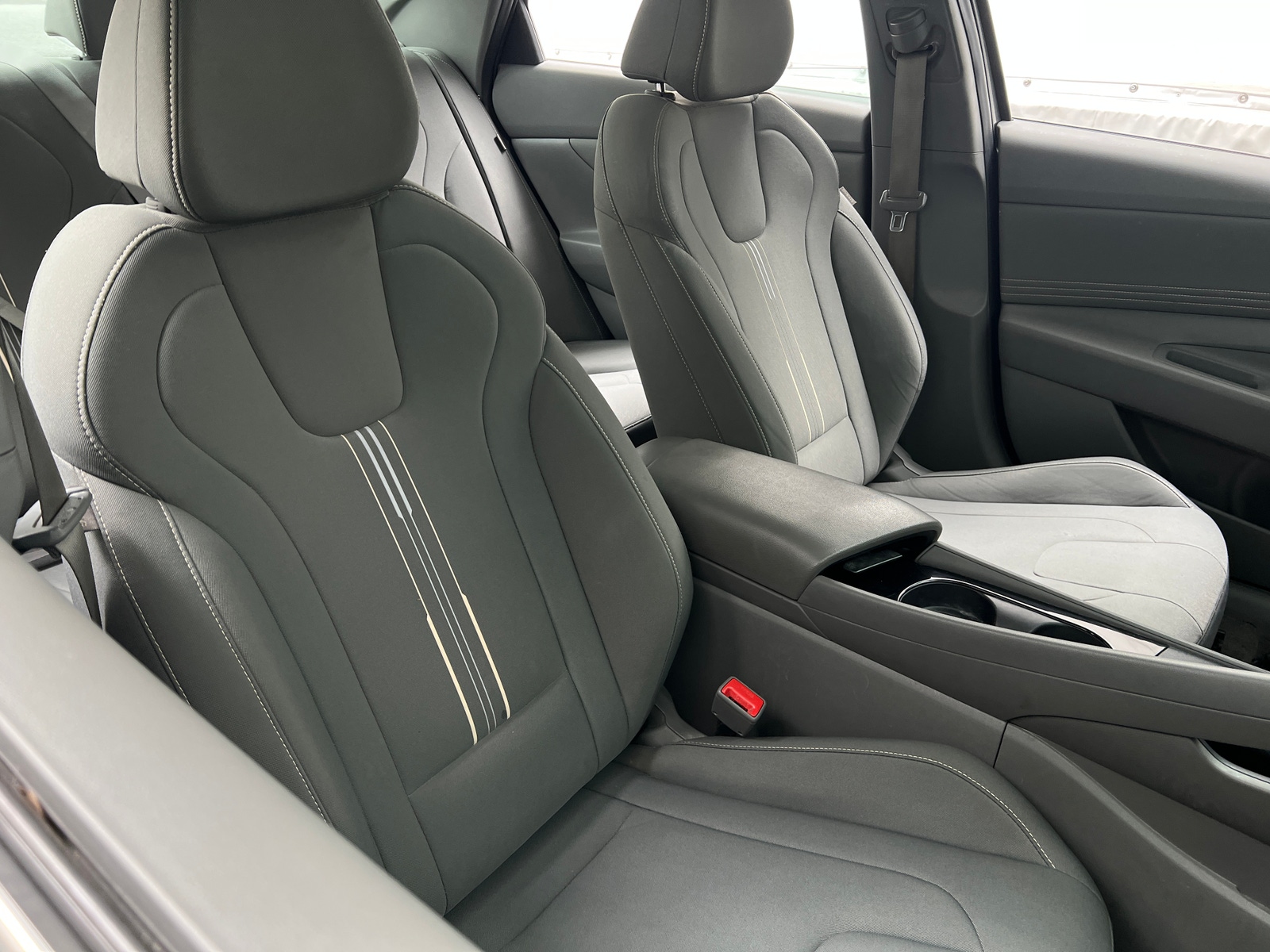 Thumbnail: 2024 Hyundai Elantra - 2