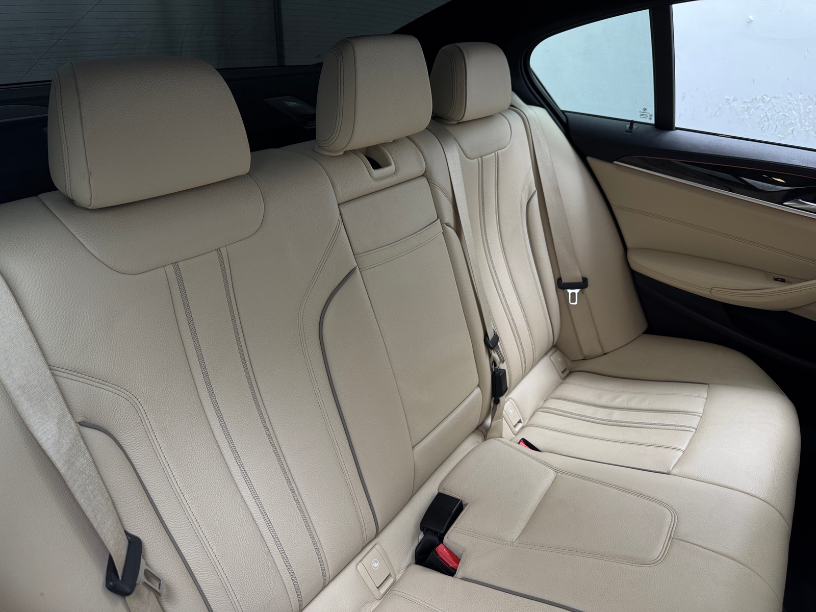 Thumbnail: 2018 BMW 5 Series - 5