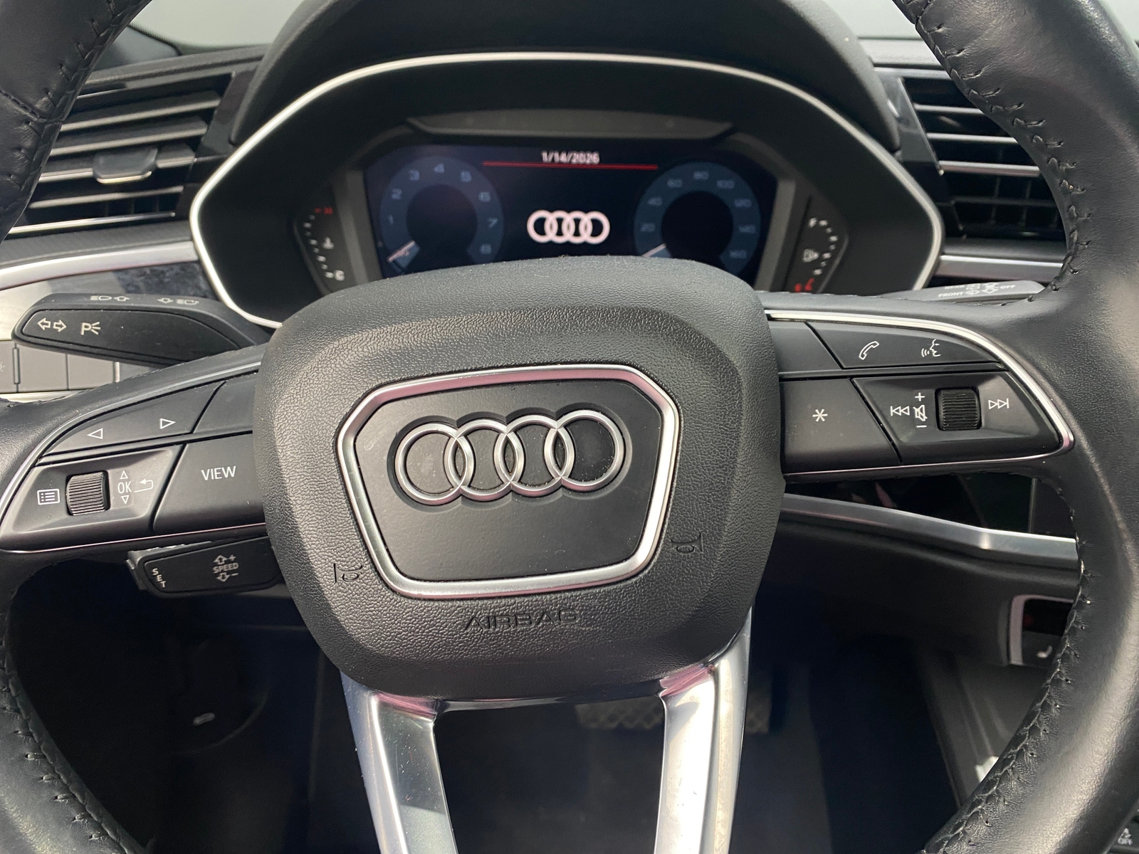 Thumbnail: 2020 Audi Q3 - 4