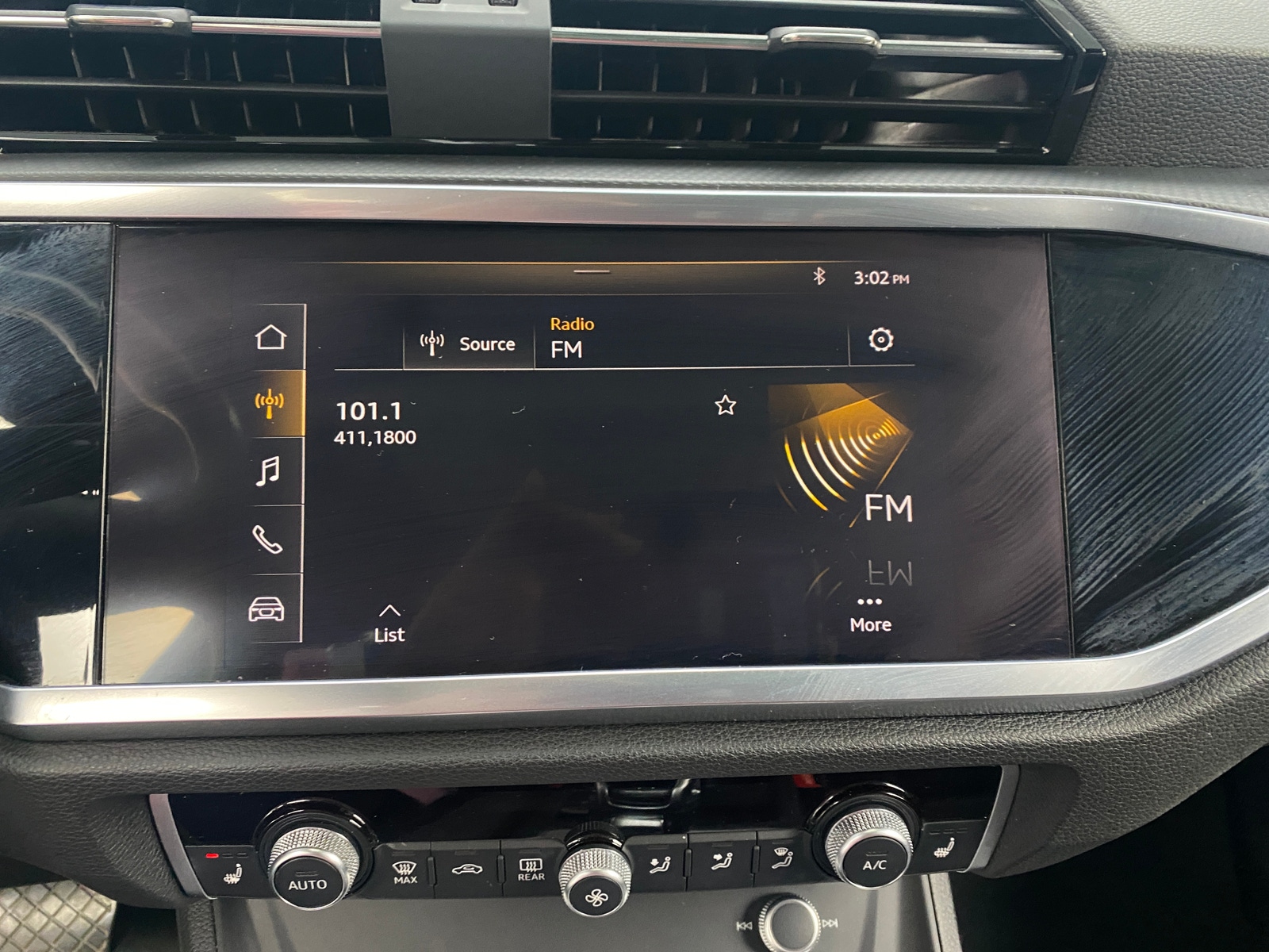 Thumbnail: 2020 Audi Q3 - 3