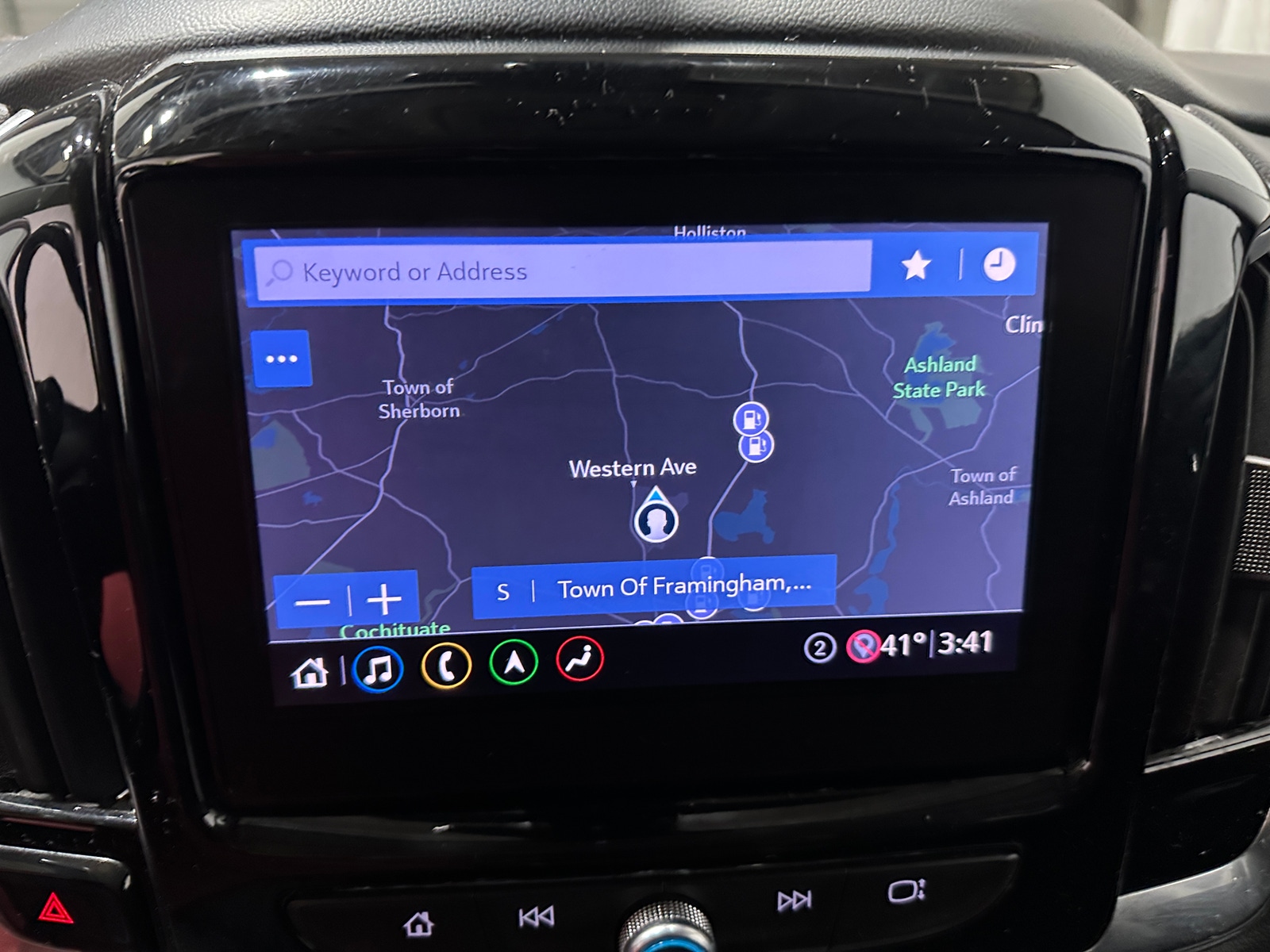 Thumbnail: 2020 Chevrolet Traverse - 3