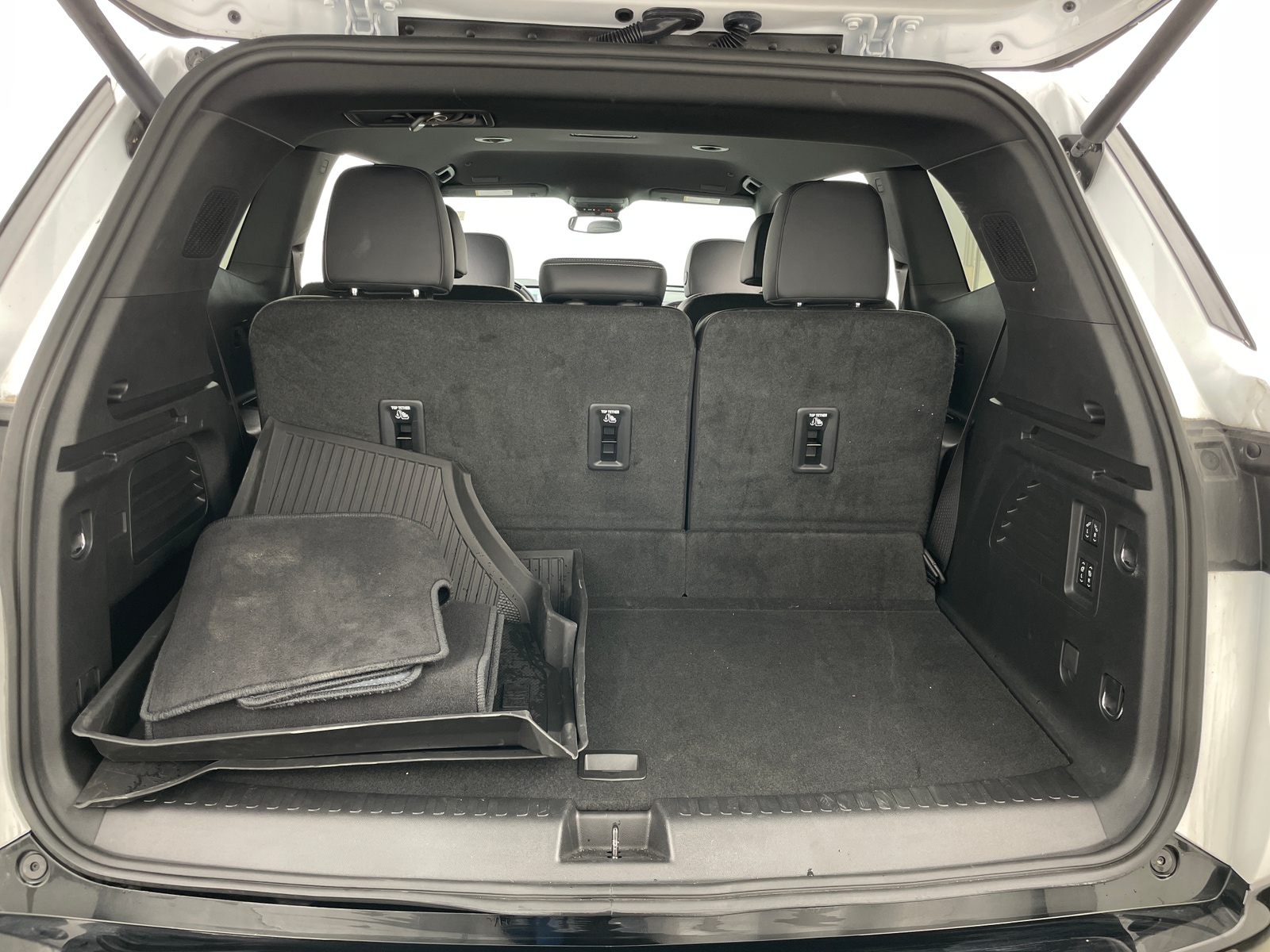 Thumbnail: 2025 Buick Enclave - 6