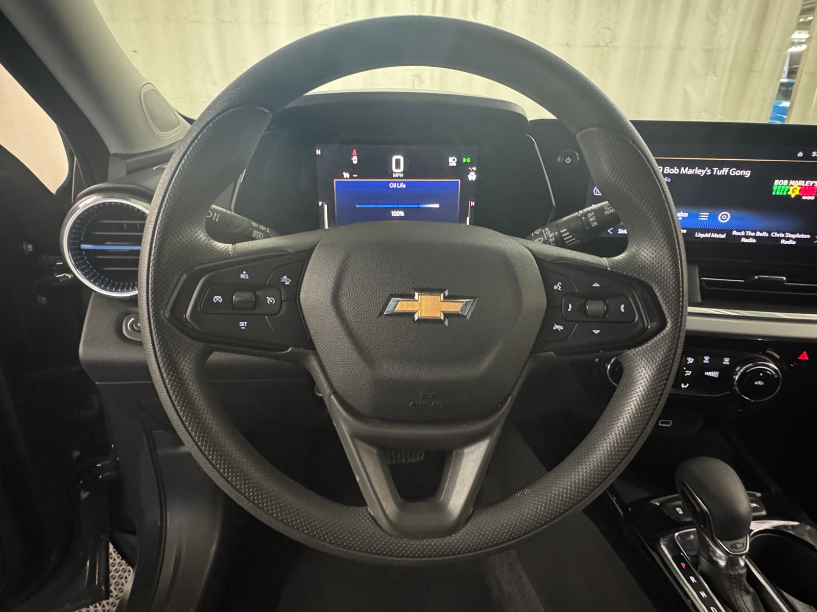 Thumbnail: 2025 Chevrolet Trax - 5