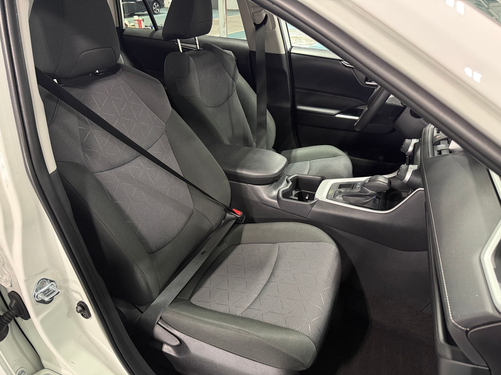 Thumbnail: 2025 Toyota RAV4 - 2