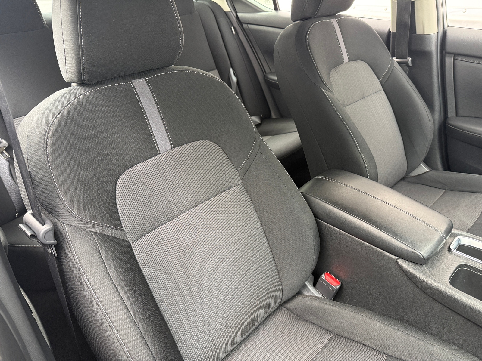 Thumbnail: 2022 Nissan Sentra - 2