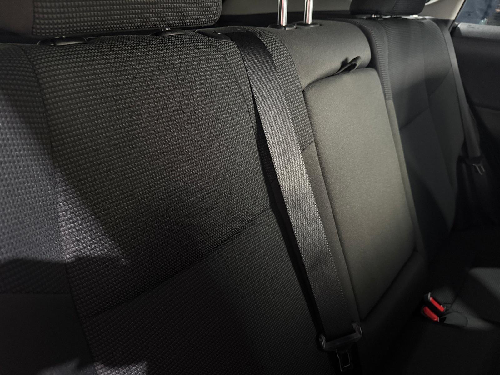 Thumbnail: 2025 Toyota RAV4 - 6