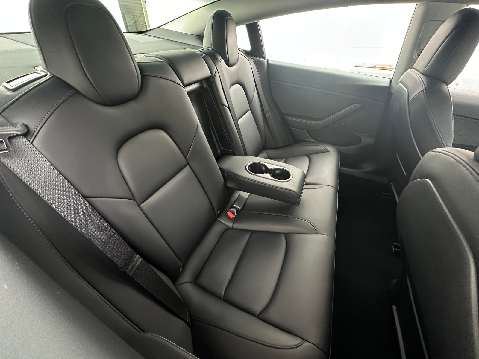 Thumbnail: 2022 Tesla Model 3 - 5