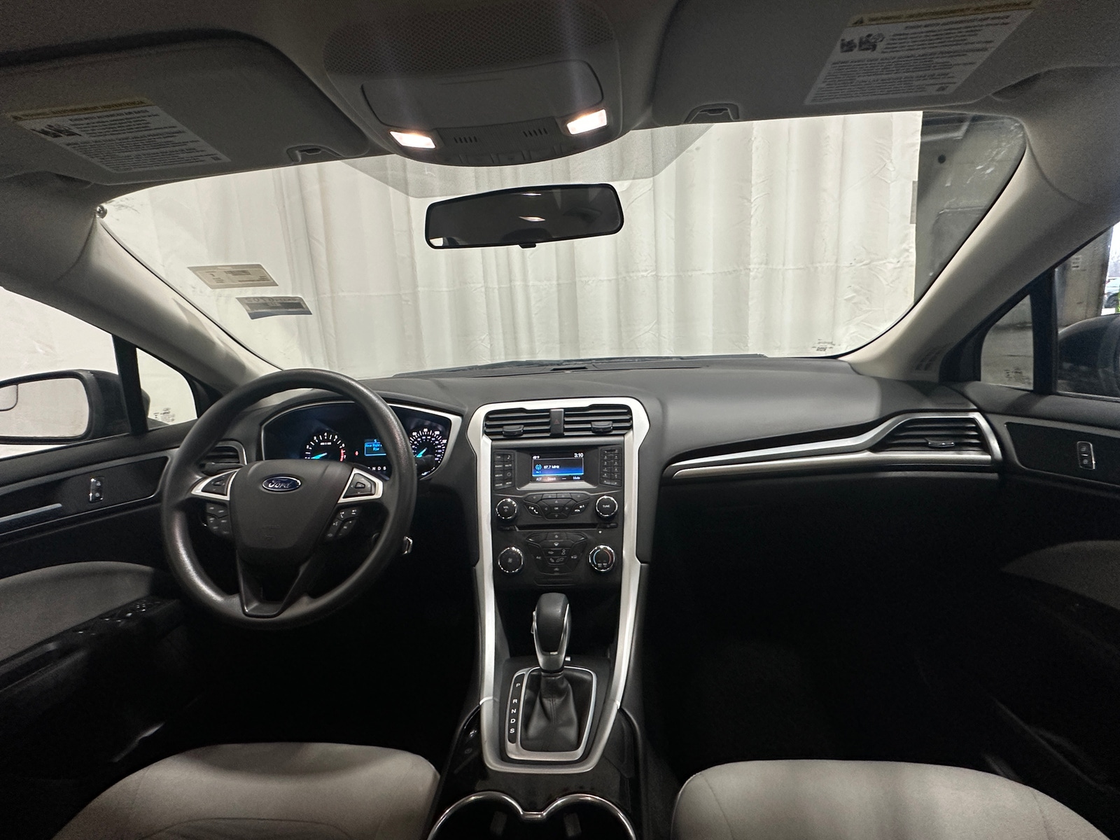 Thumbnail: 2016 Ford Fusion - 3