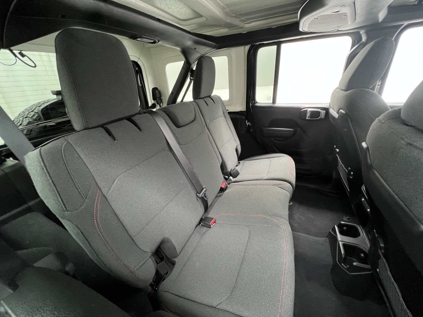 Thumbnail: 2025 Jeep Wrangler - 6