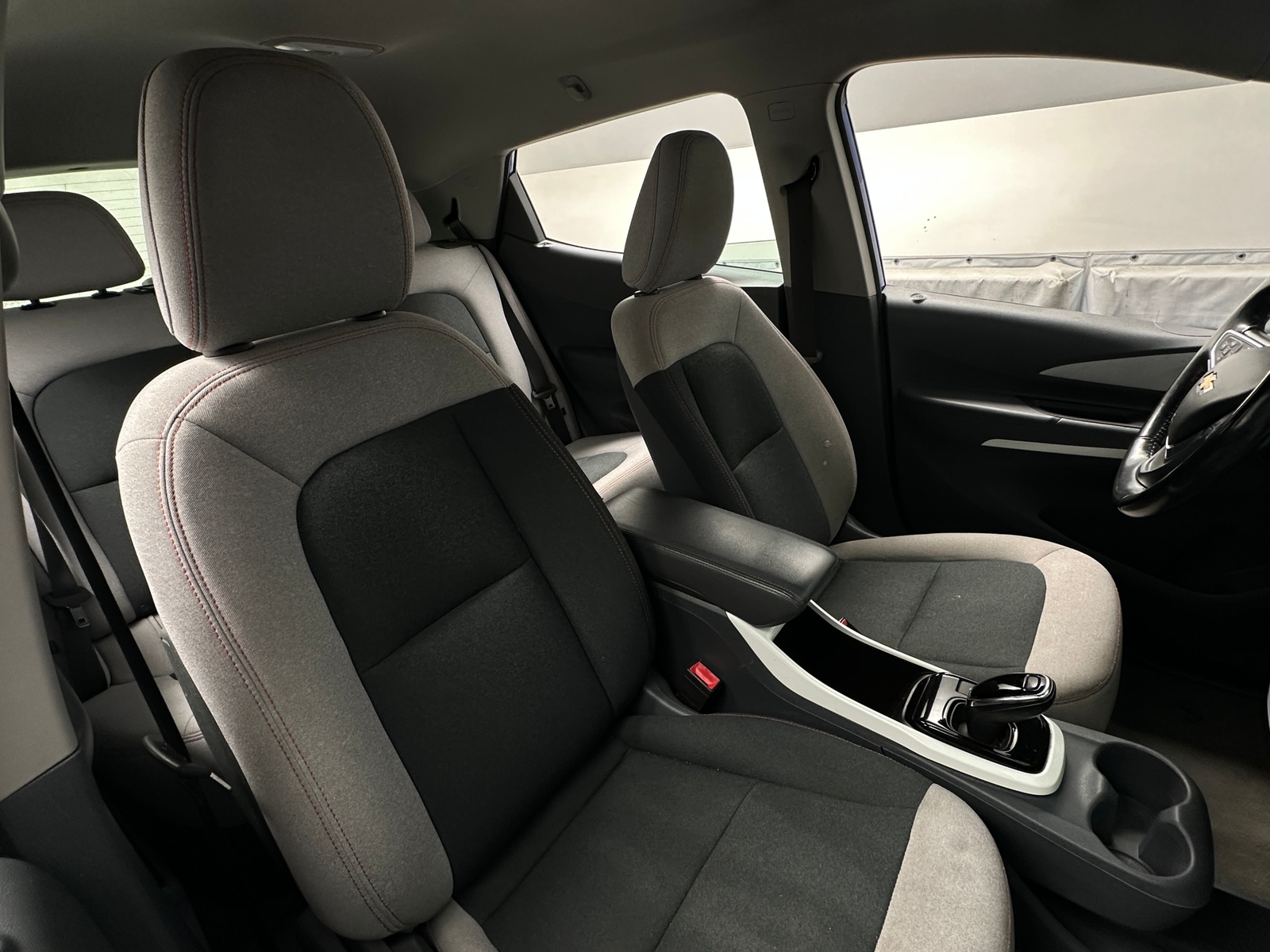 Thumbnail: 2020 Chevrolet Bolt EV - 2