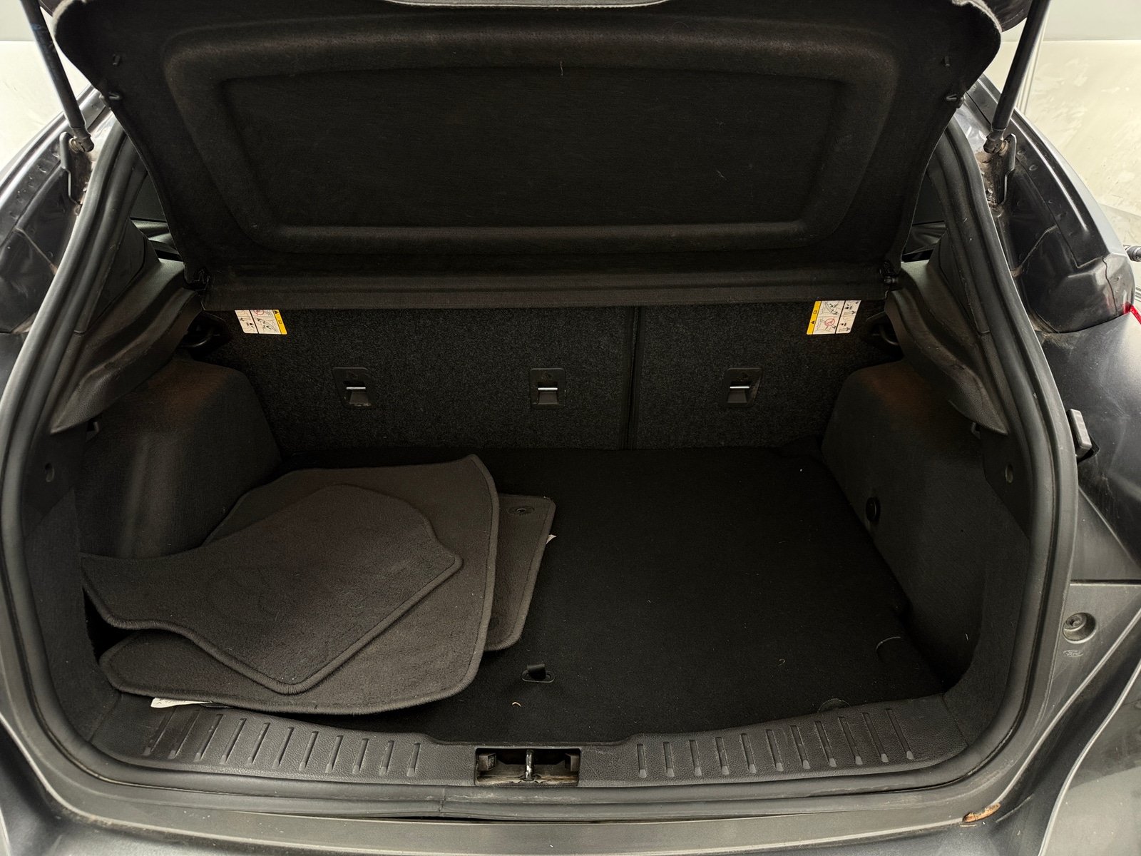 Thumbnail: 2017 Ford Focus - 7