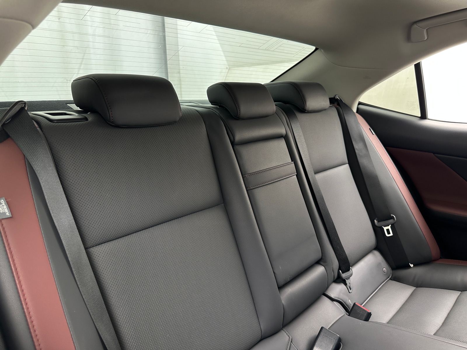 Thumbnail: 2019 Lexus IS - 5