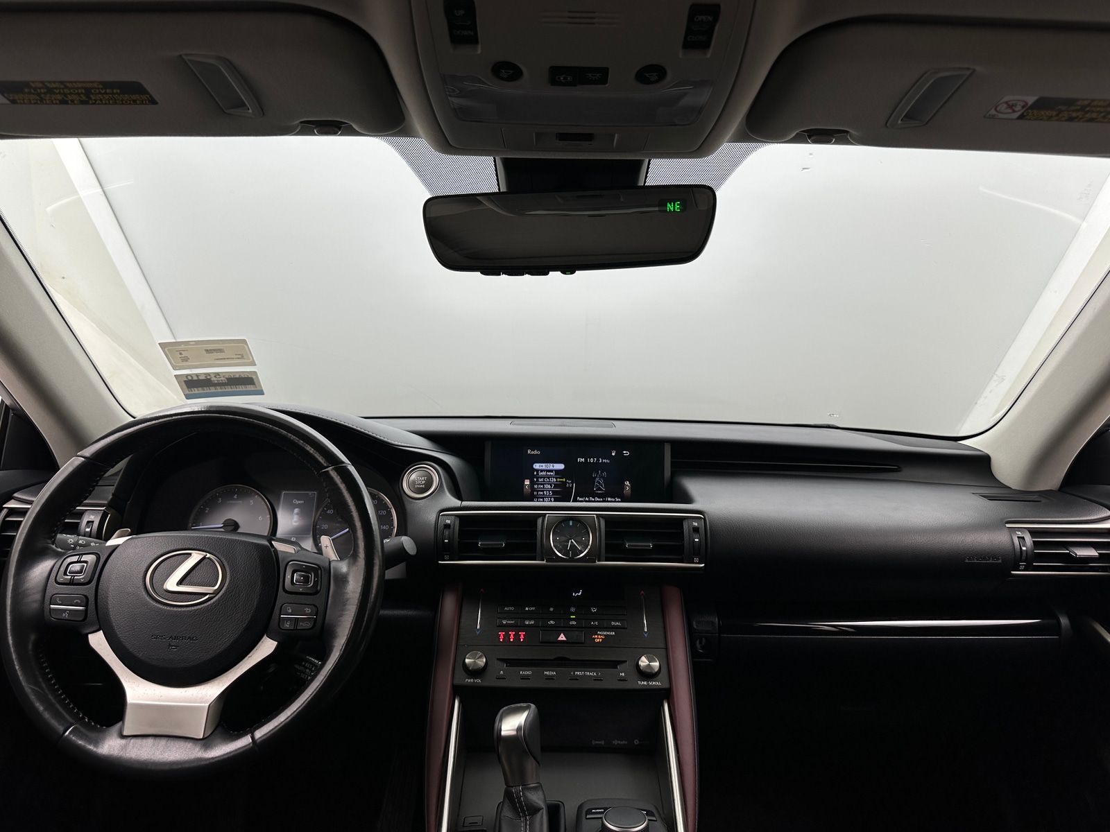 Thumbnail: 2019 Lexus IS - 2