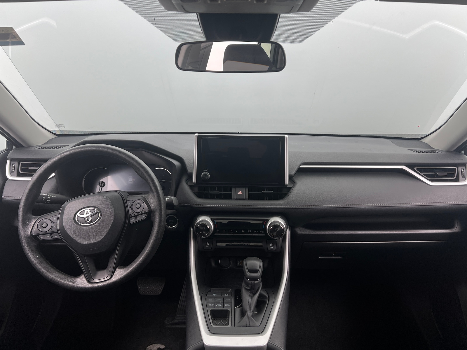 Thumbnail: 2025 Toyota RAV4 - 3