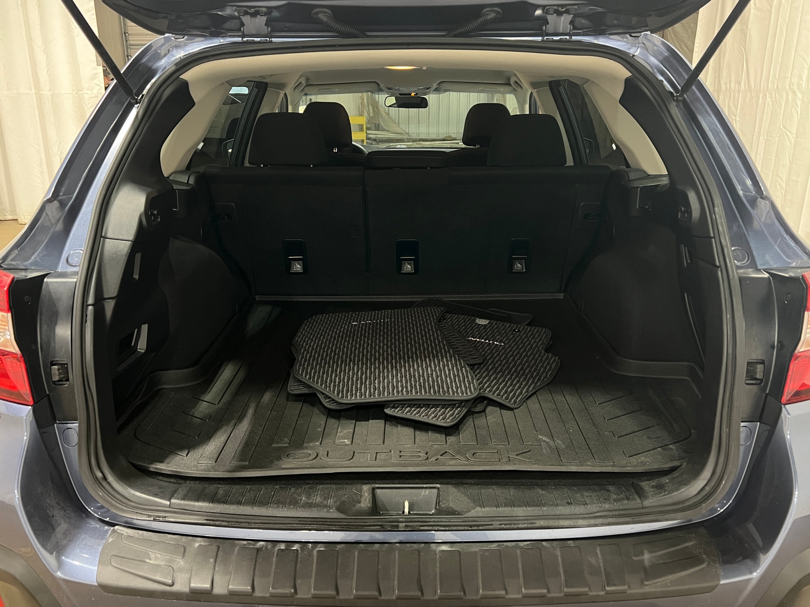 Thumbnail: 2018 Subaru Outback - 7