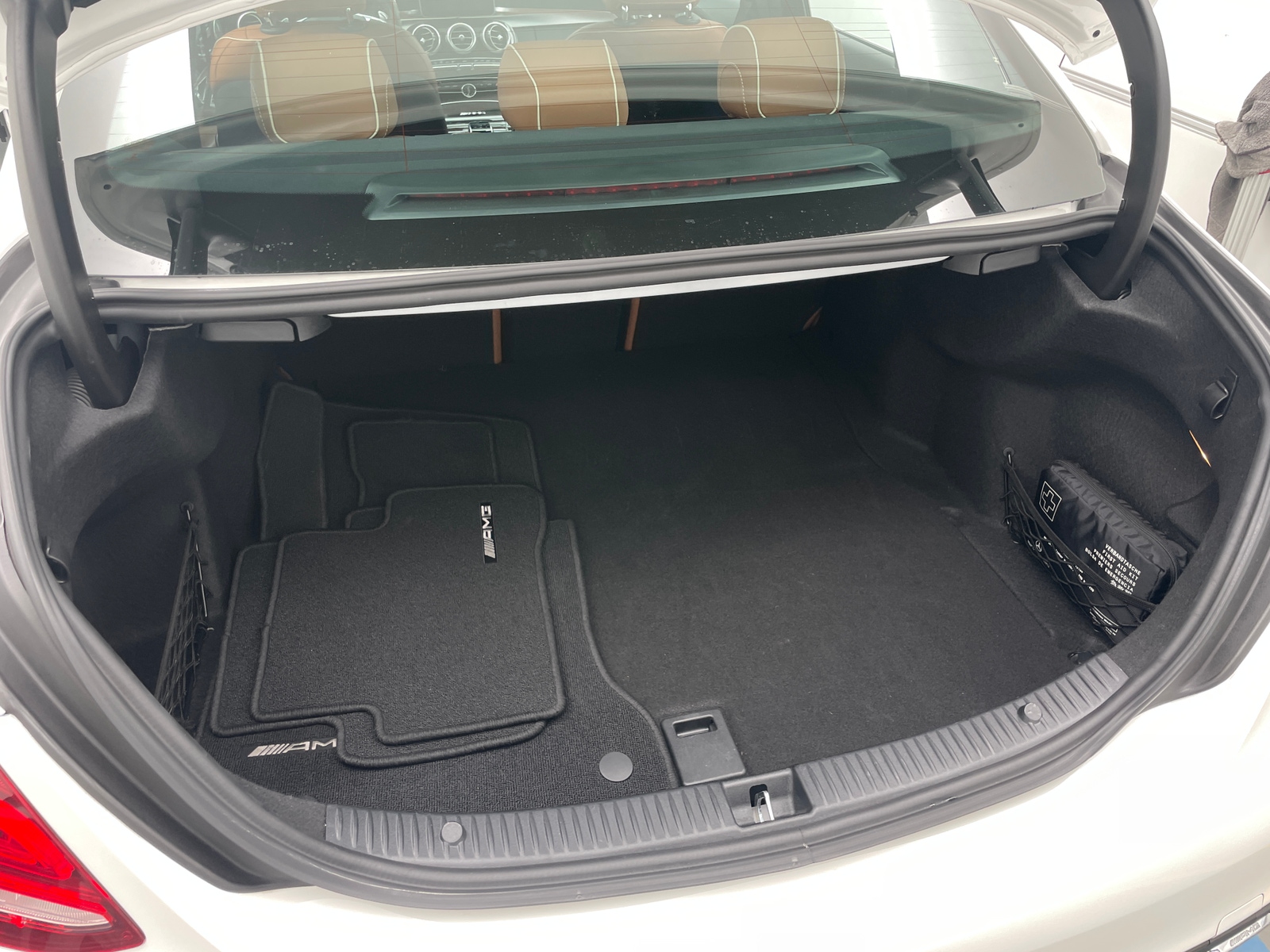 Thumbnail: 2016 Mercedes-Benz C-Class - 6