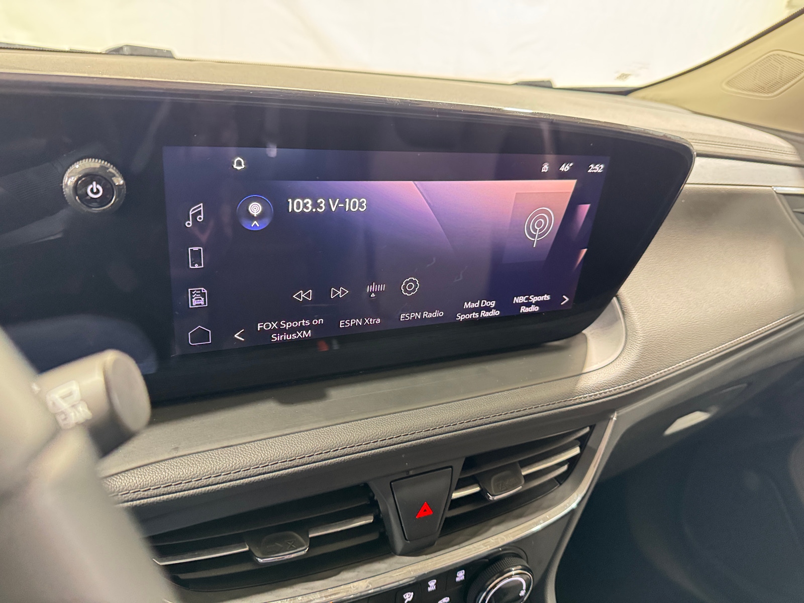 Thumbnail: 2025 Buick Encore GX - 4