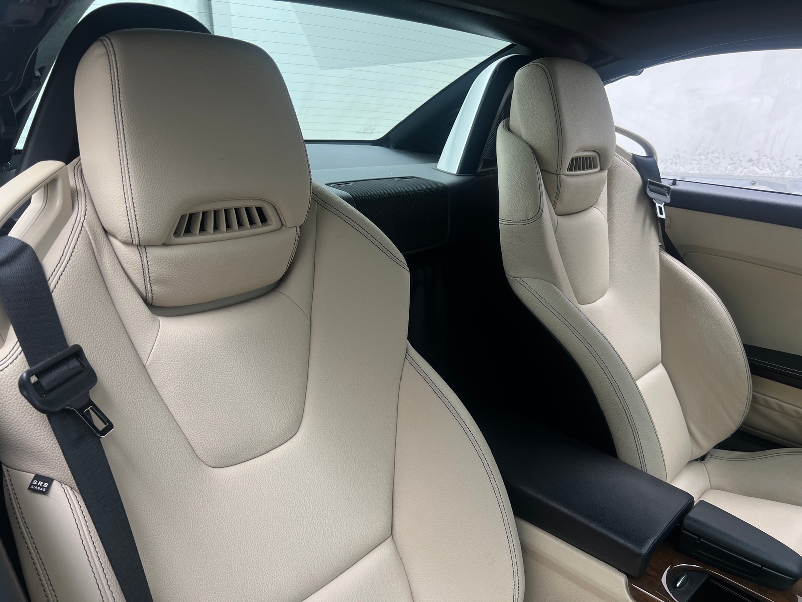 Thumbnail: 2014 Mercedes-Benz SLK - 2