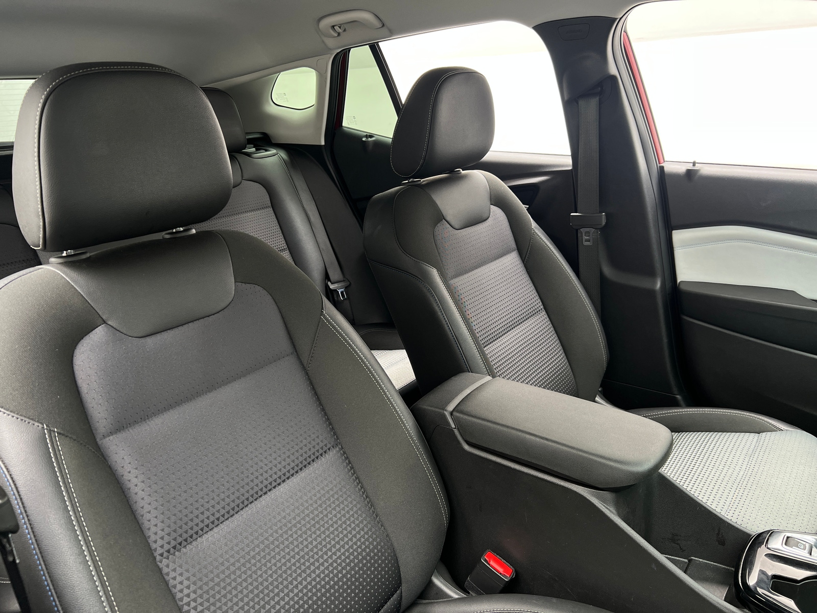 Thumbnail: 2025 Chevrolet Trax - 2