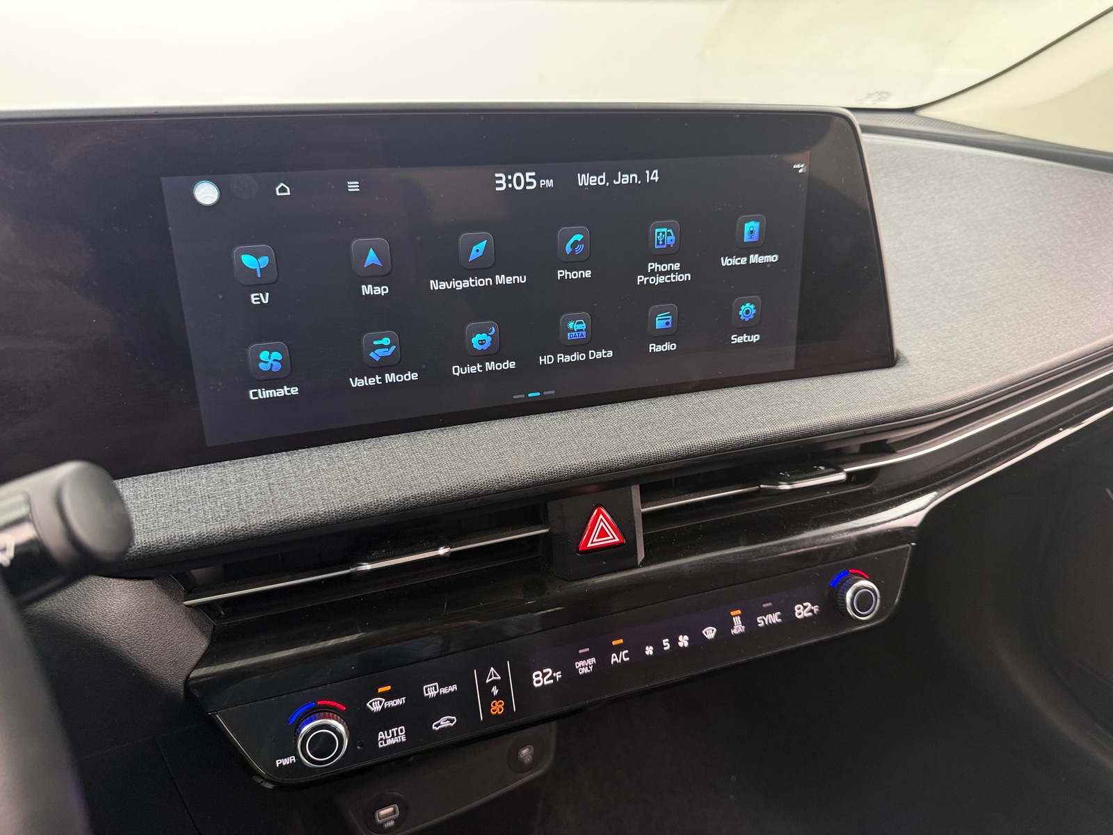 Thumbnail: 2024 Kia EV6 - 3