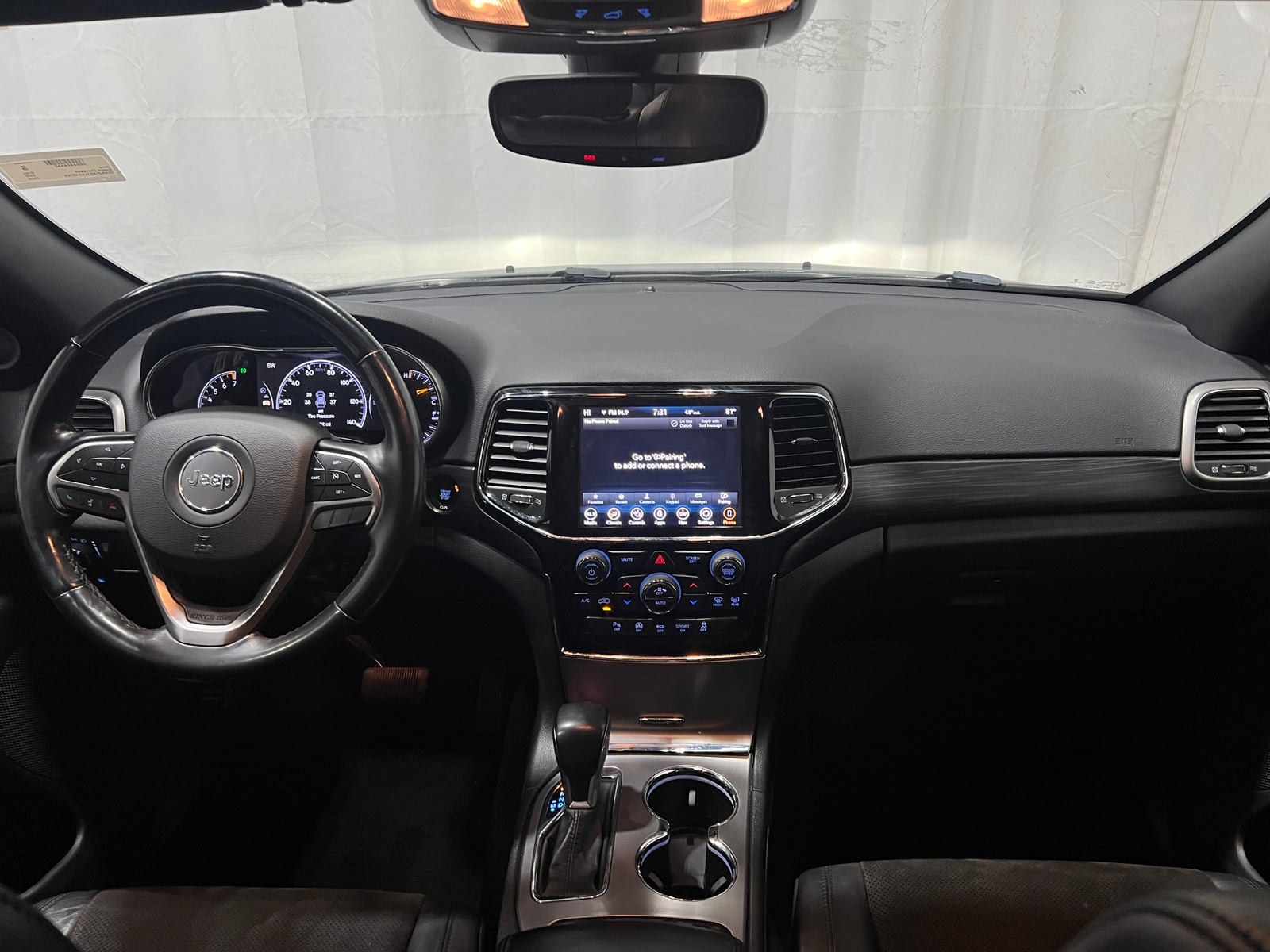 Thumbnail: 2020 Jeep Grand Cherokee - 3