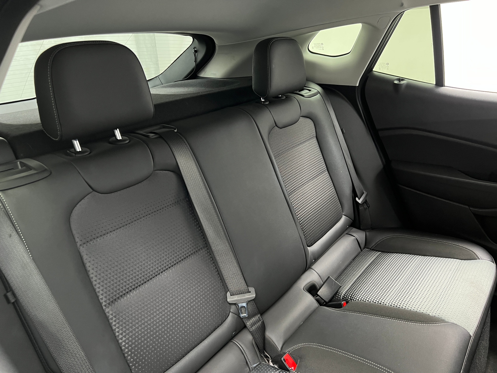 Thumbnail: 2025 Chevrolet Trax - 6