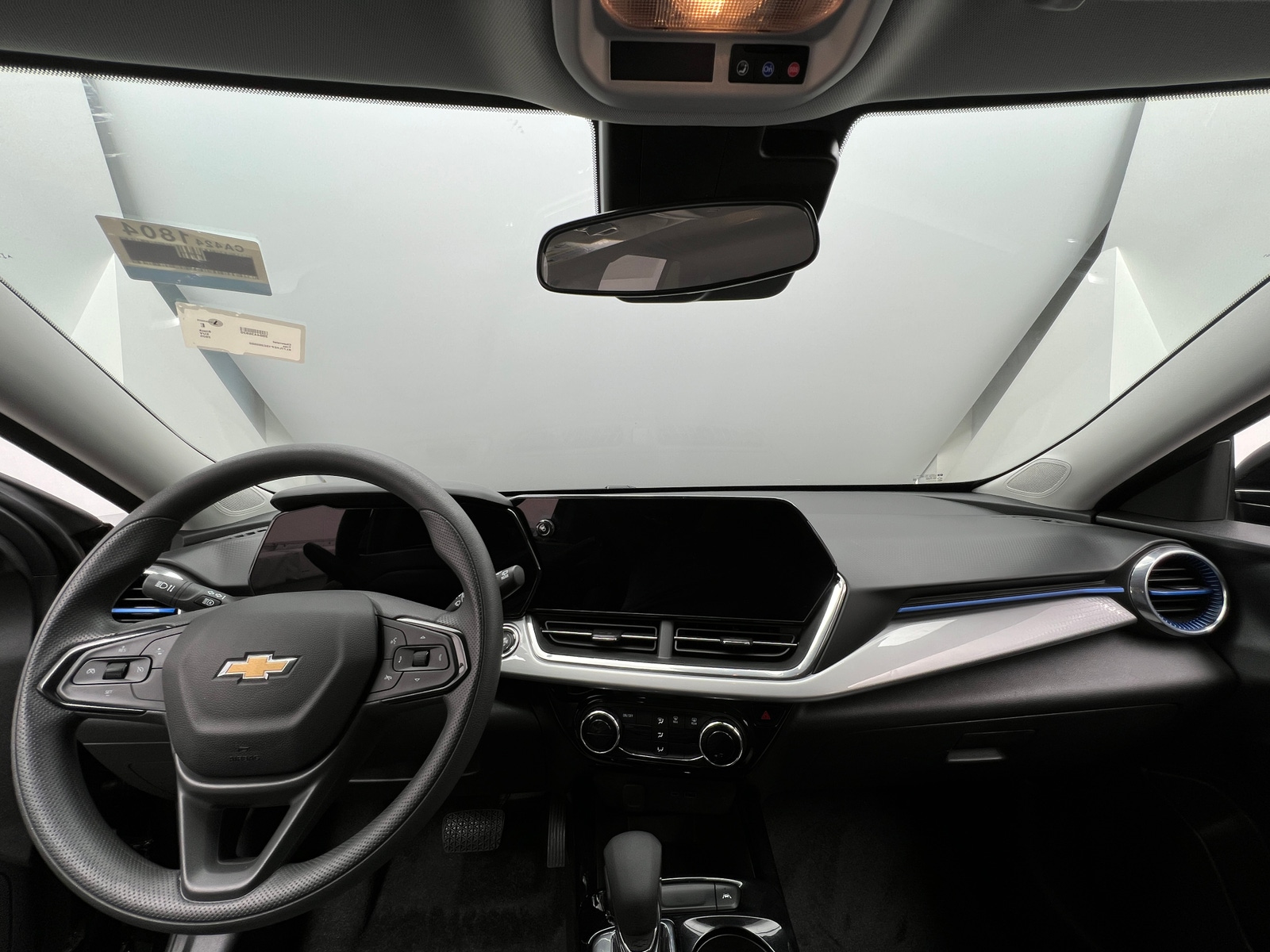 Thumbnail: 2025 Chevrolet Trax - 3