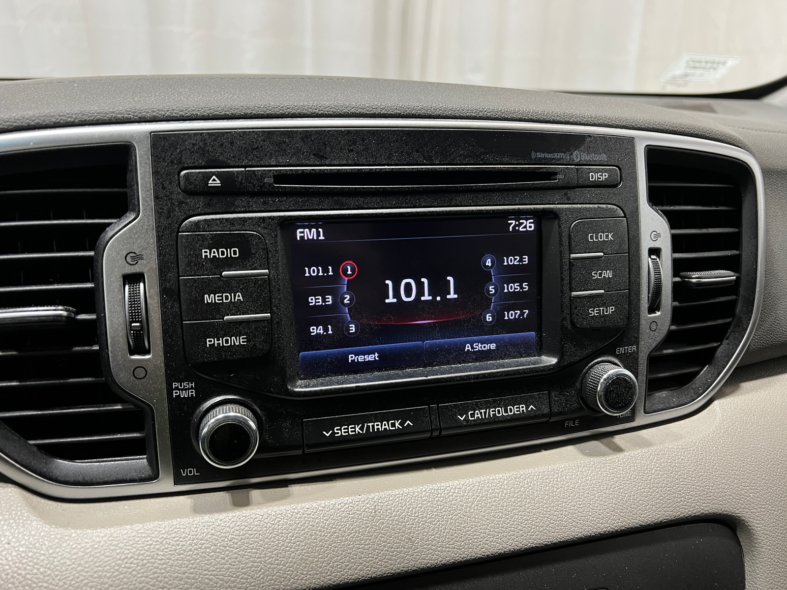 Thumbnail: 2019 Kia Sportage - 4