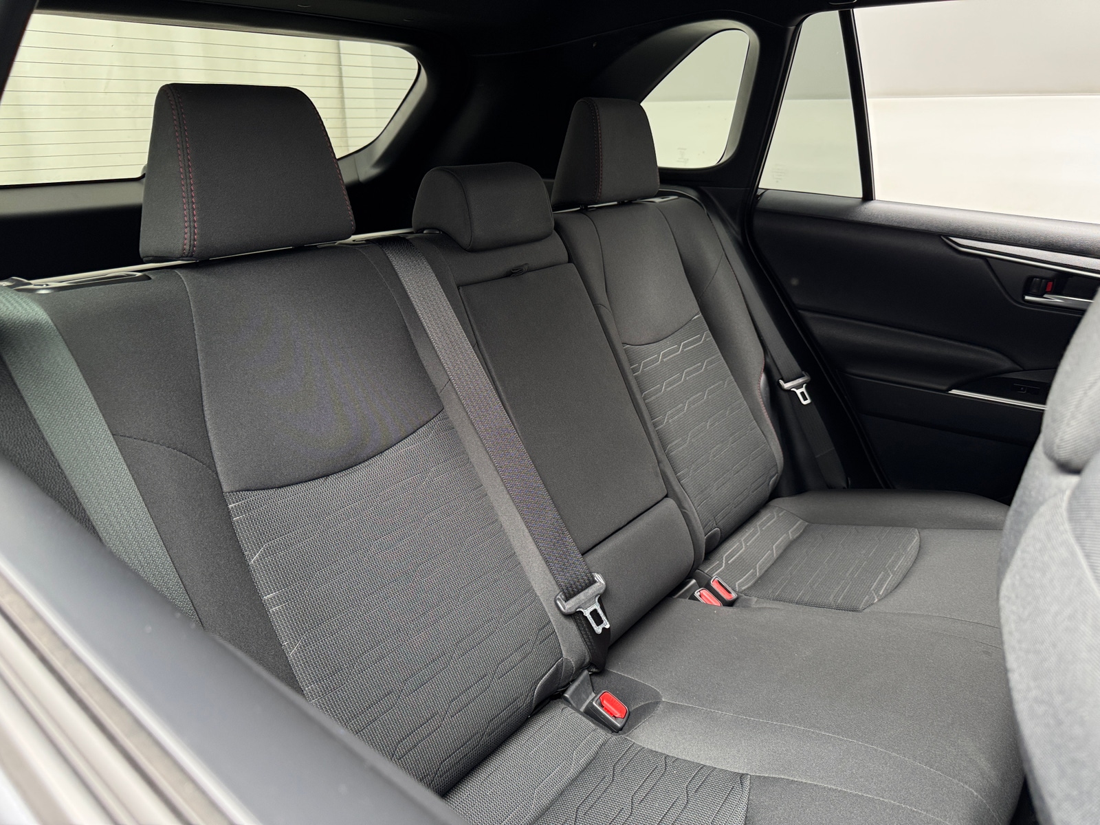 Thumbnail: 2022 Toyota RAV4 - 6