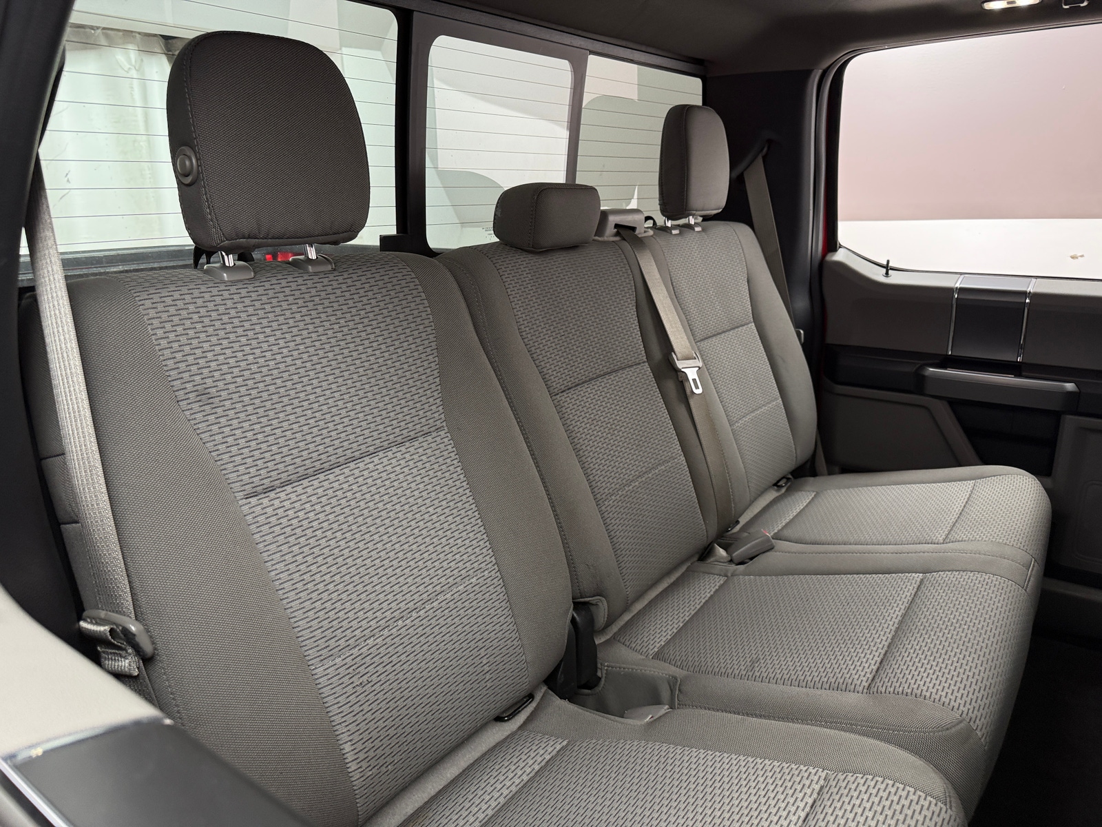 Thumbnail: 2017 Ford Econoline - 6