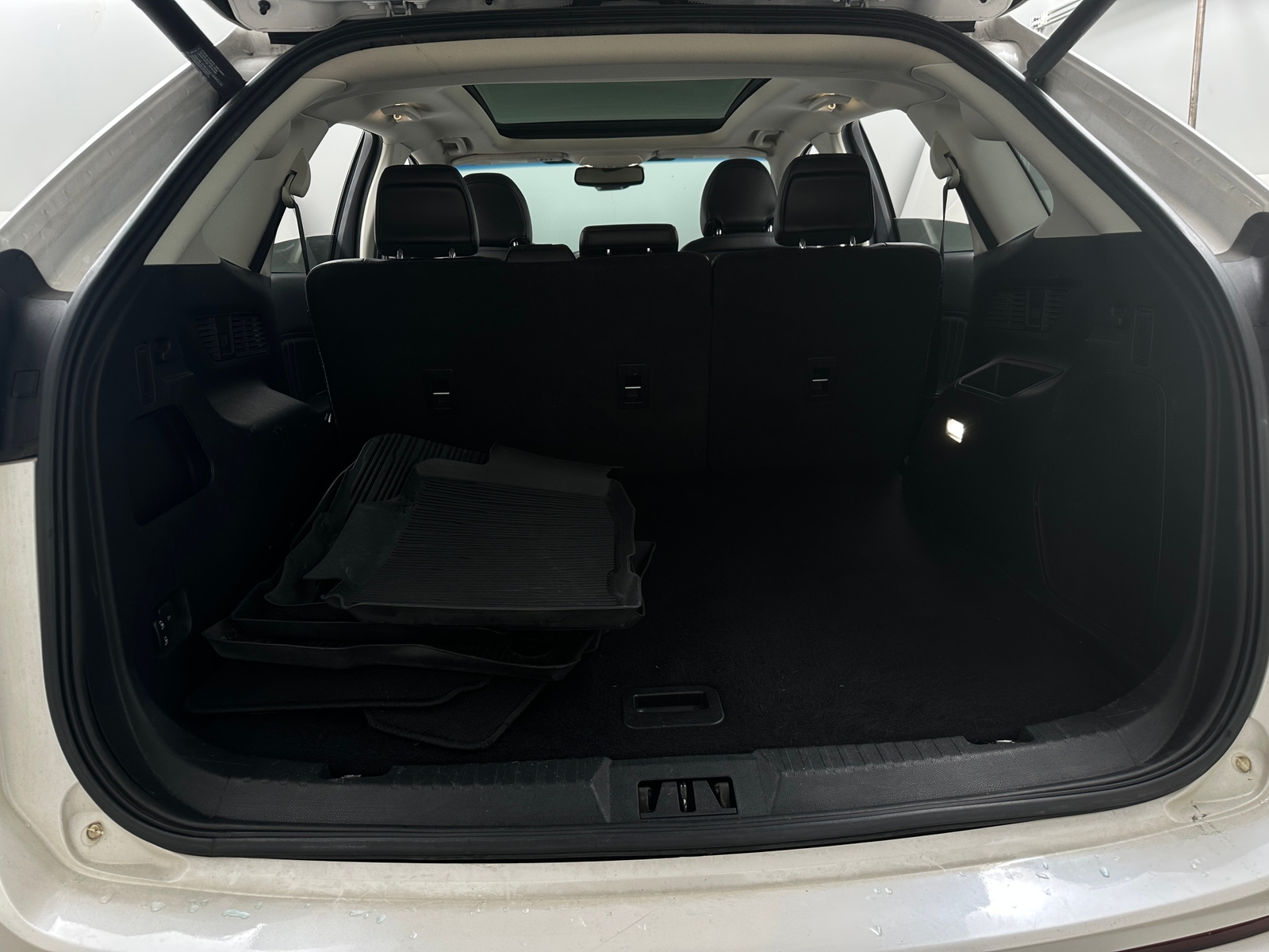 Thumbnail: 2018 Ford Edge - 7