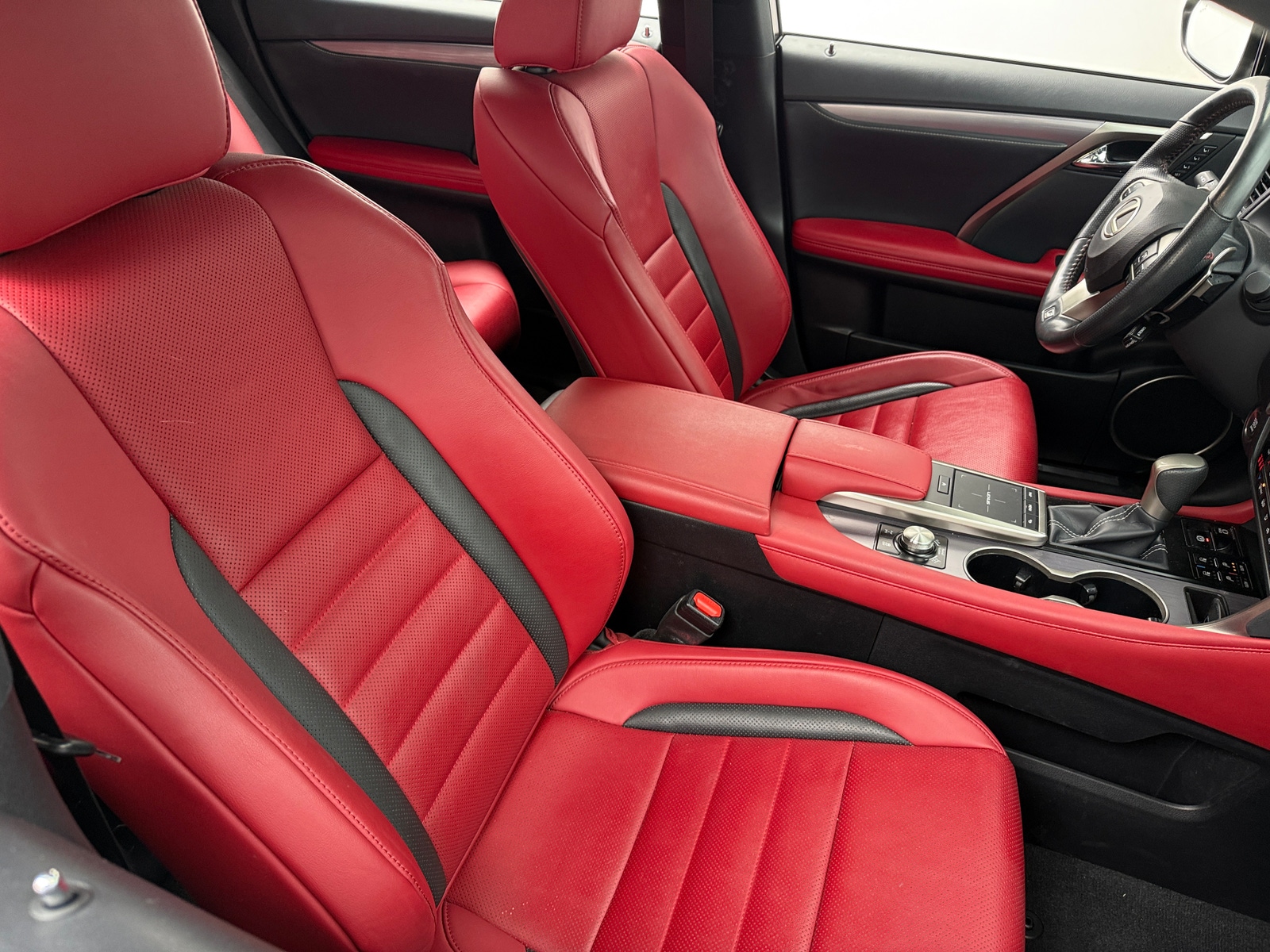 Thumbnail: 2022 Lexus RX - 2