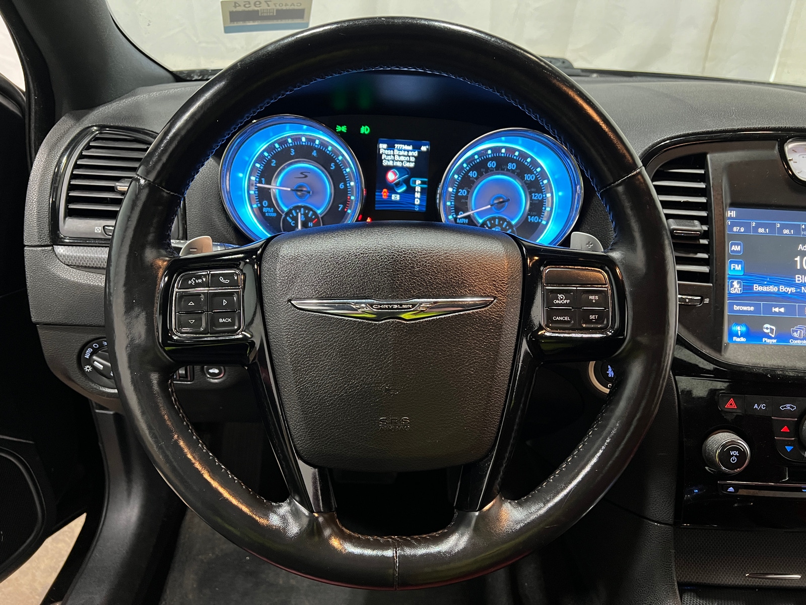 Thumbnail: 2013 Chrysler 300 - 4