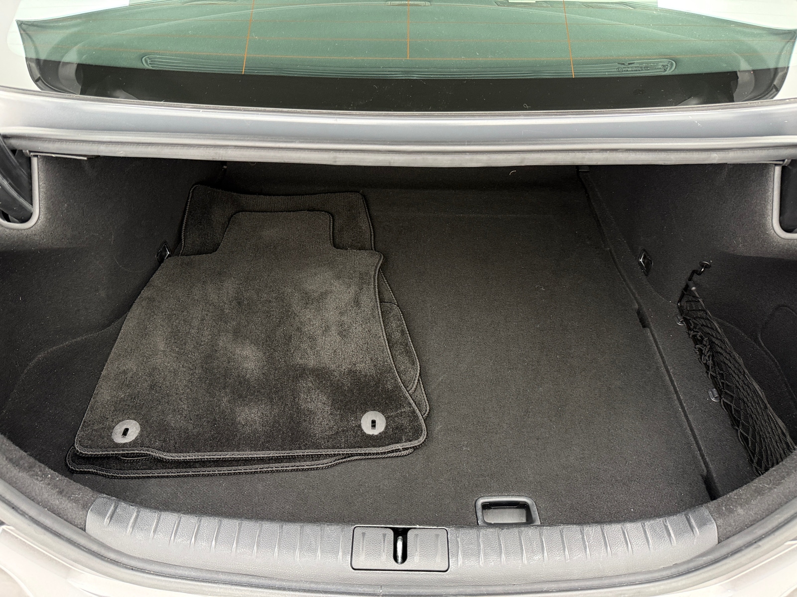 Thumbnail: 2025 Genesis G70 - 6